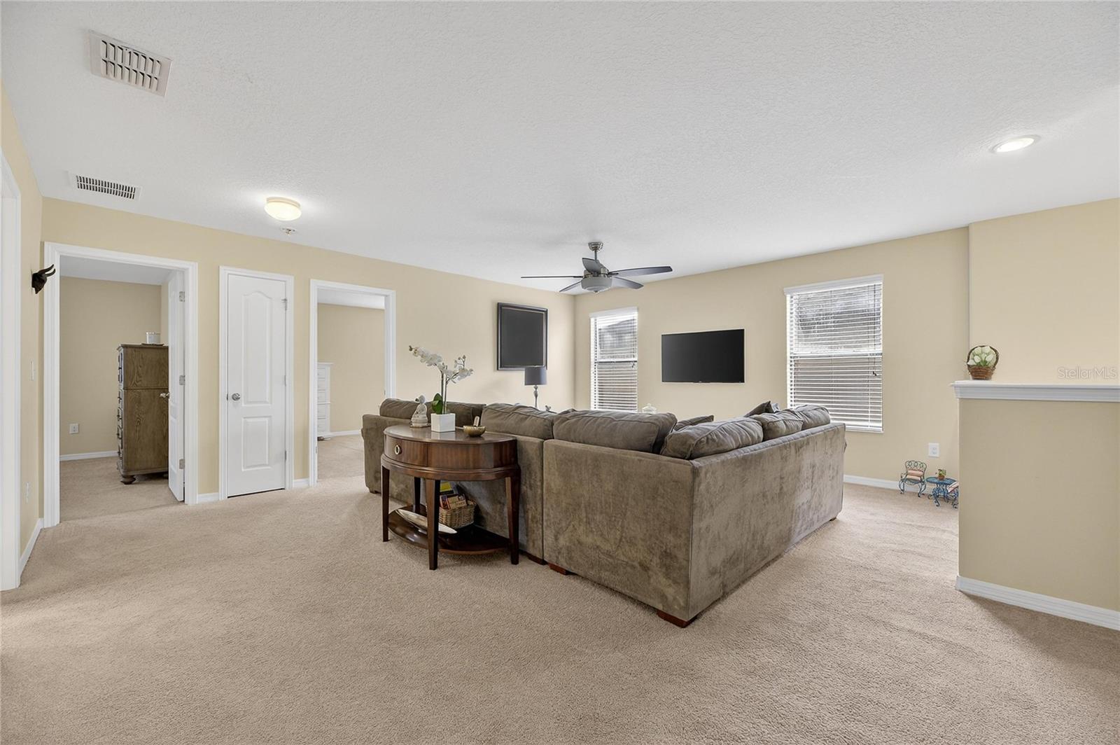 Listing photo id 23 for 20041 Satin Leaf Avenue