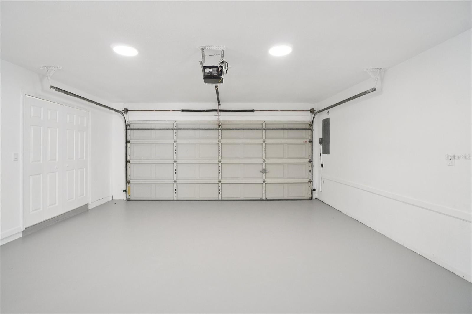 Image 29 of 61 For 679 Bonnie Boulevard