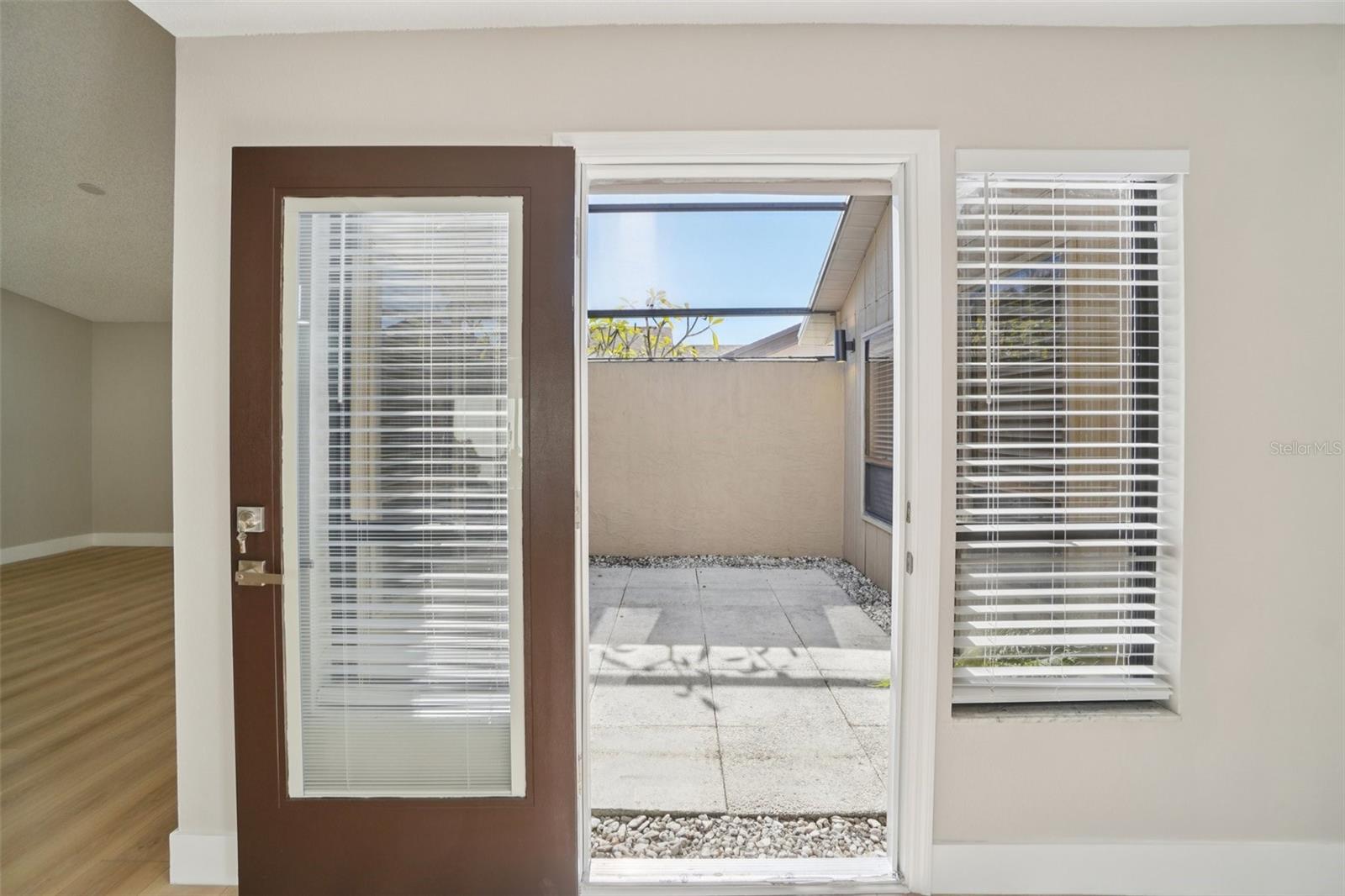 Image 53 of 61 For 679 Bonnie Boulevard