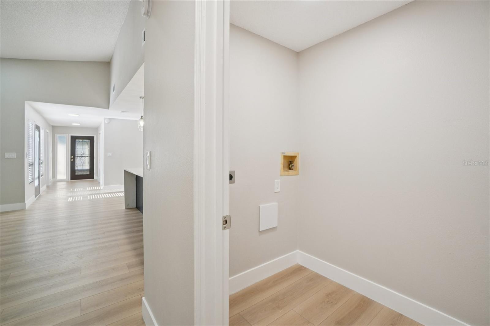 Image 61 of 61 For 679 Bonnie Boulevard