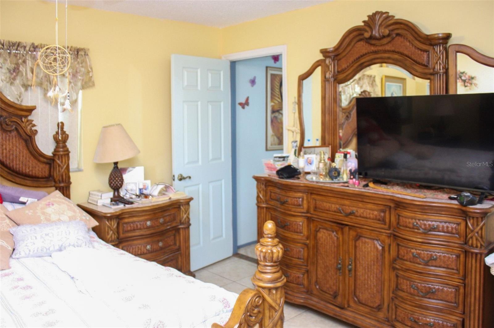 Listing photo id 5 for 11308 Libby Road