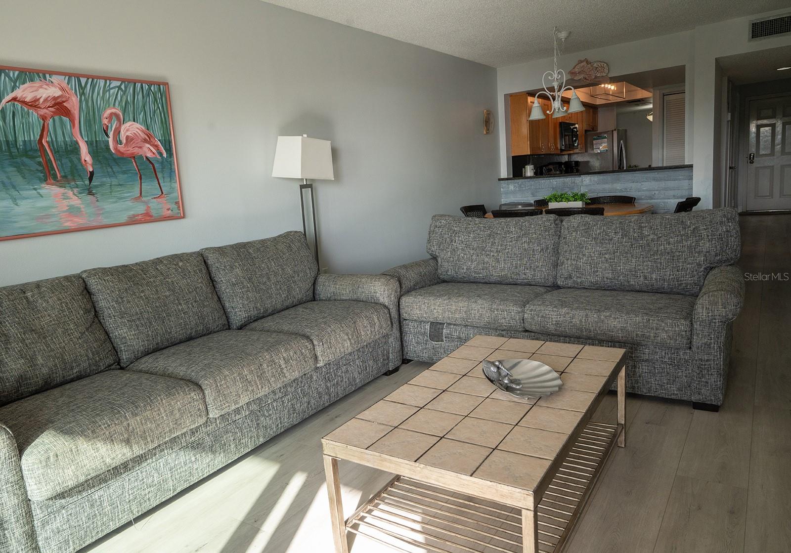 Listing photo id 2 for 7564 Bayshore Drive 202