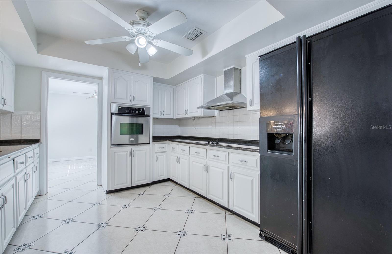 Image 17 of 48 For 1601 Idle Drive