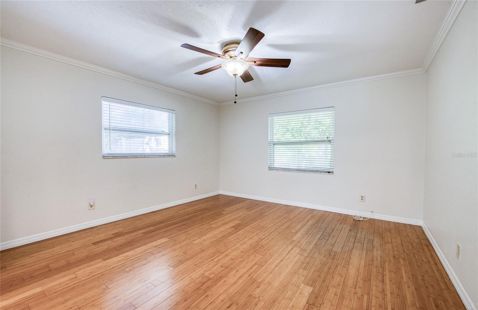 Image 21 of 48 For 1601 Idle Drive