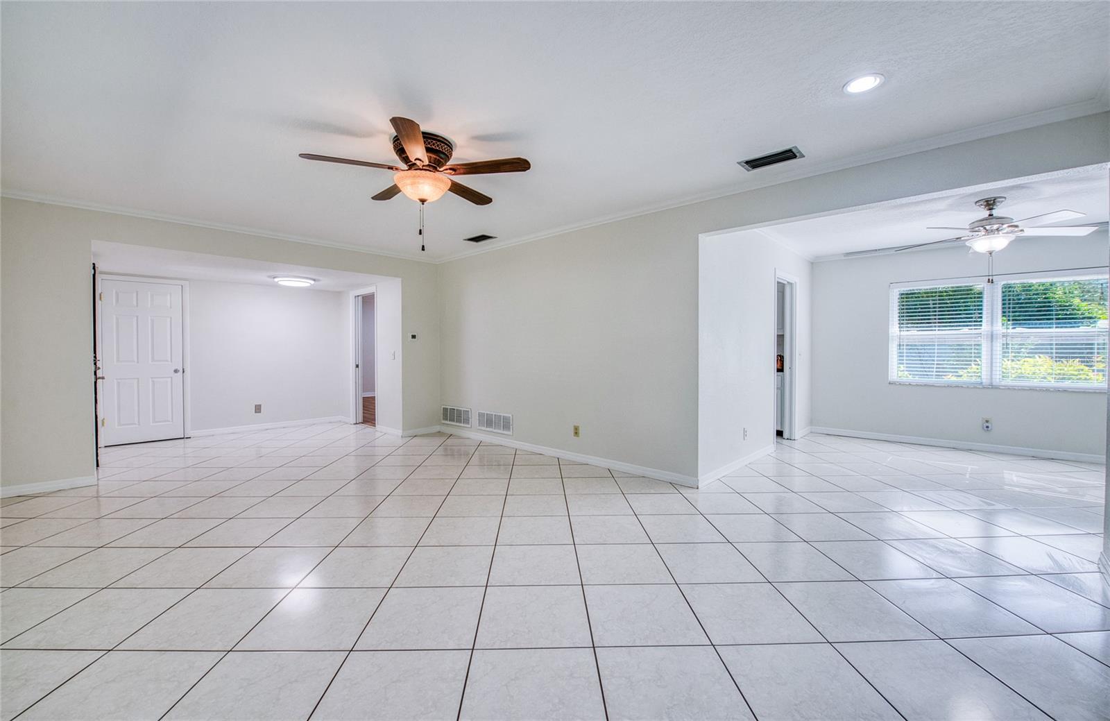 Image 6 of 48 For 1601 Idle Drive