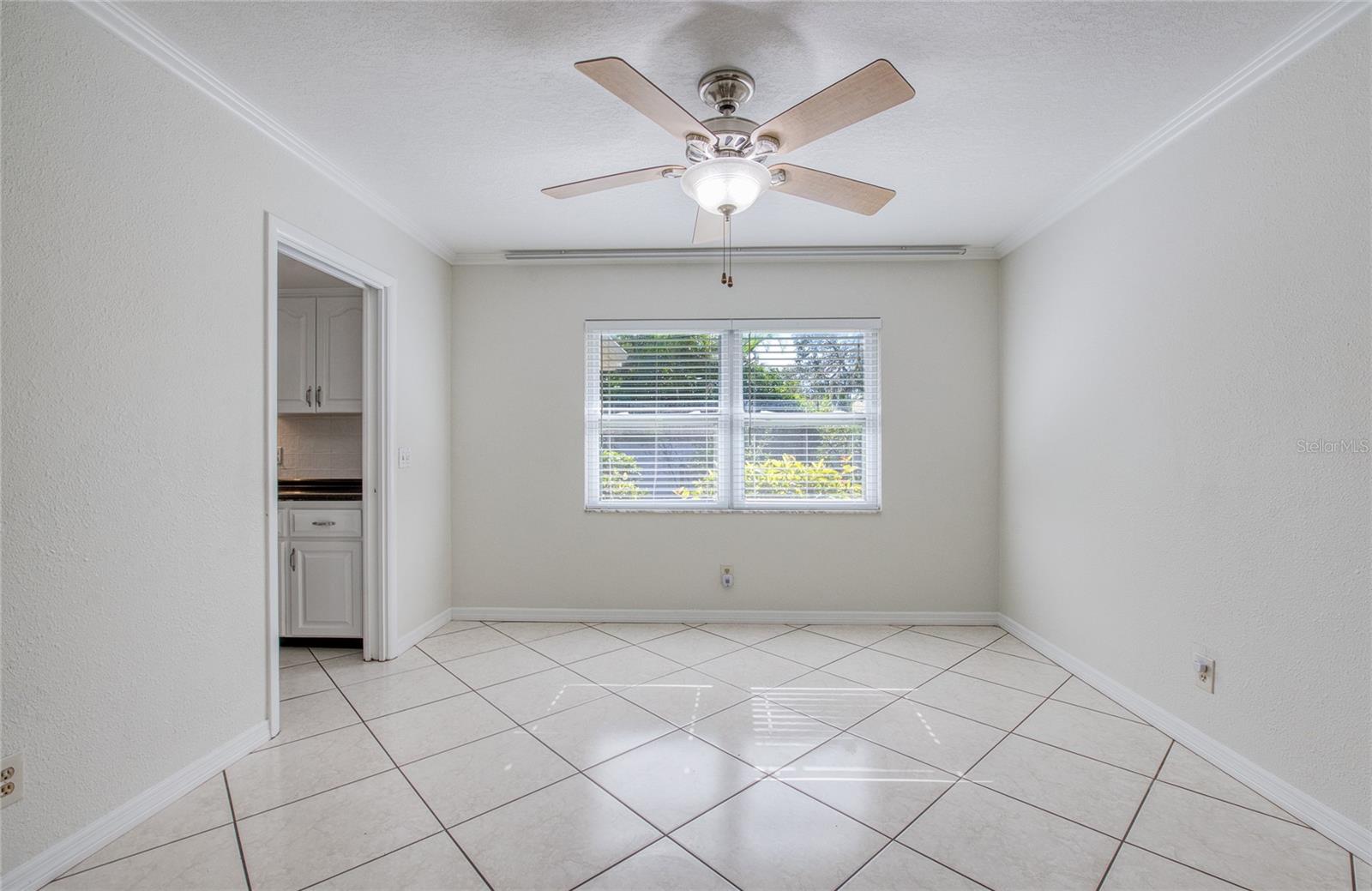 Image 8 of 48 For 1601 Idle Drive