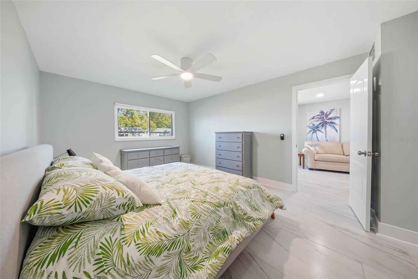 Image 16 of 54 For 4651 Lake Villa Drive