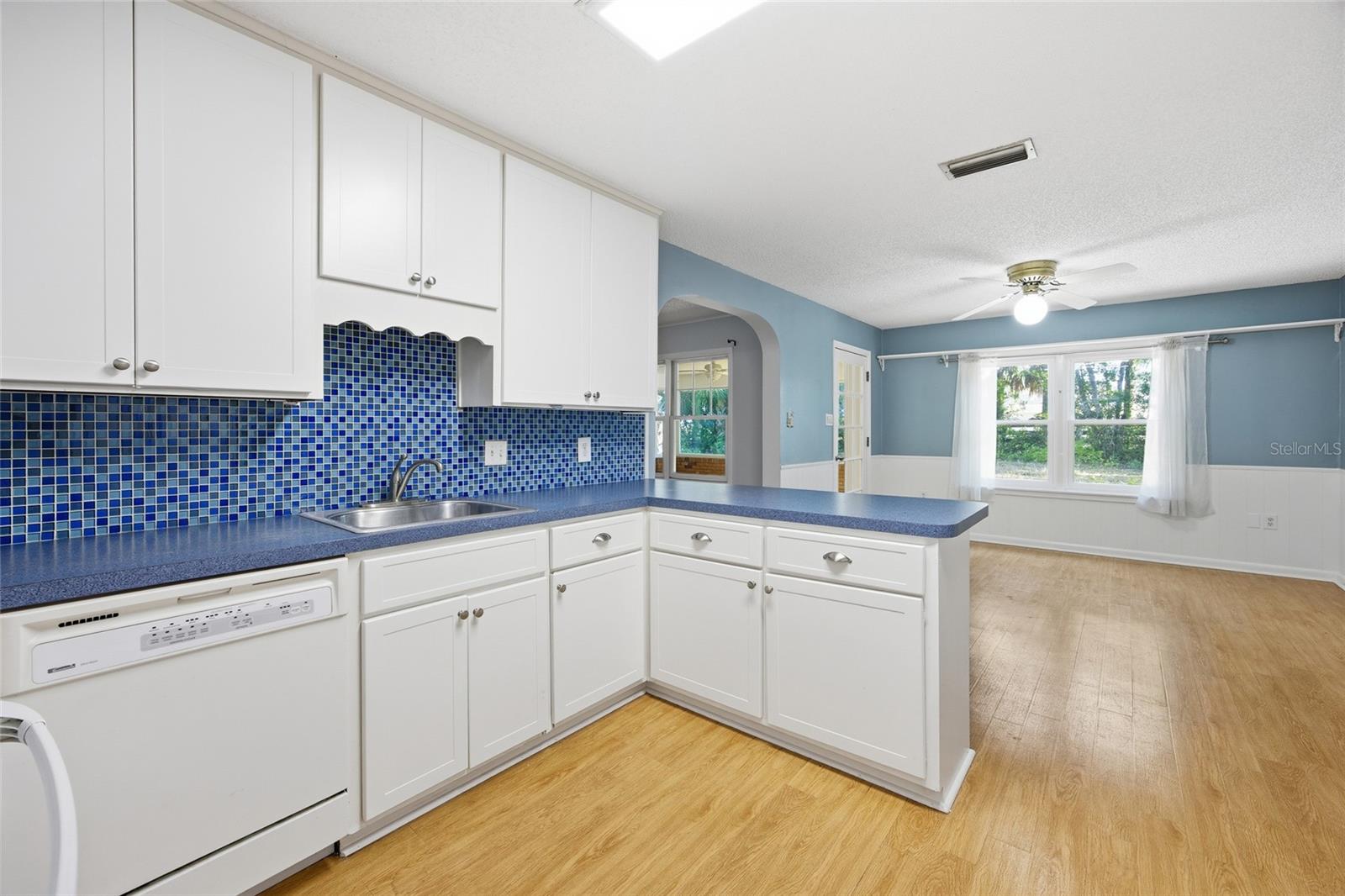 Image 14 of 39 For 5434 County Road 122n