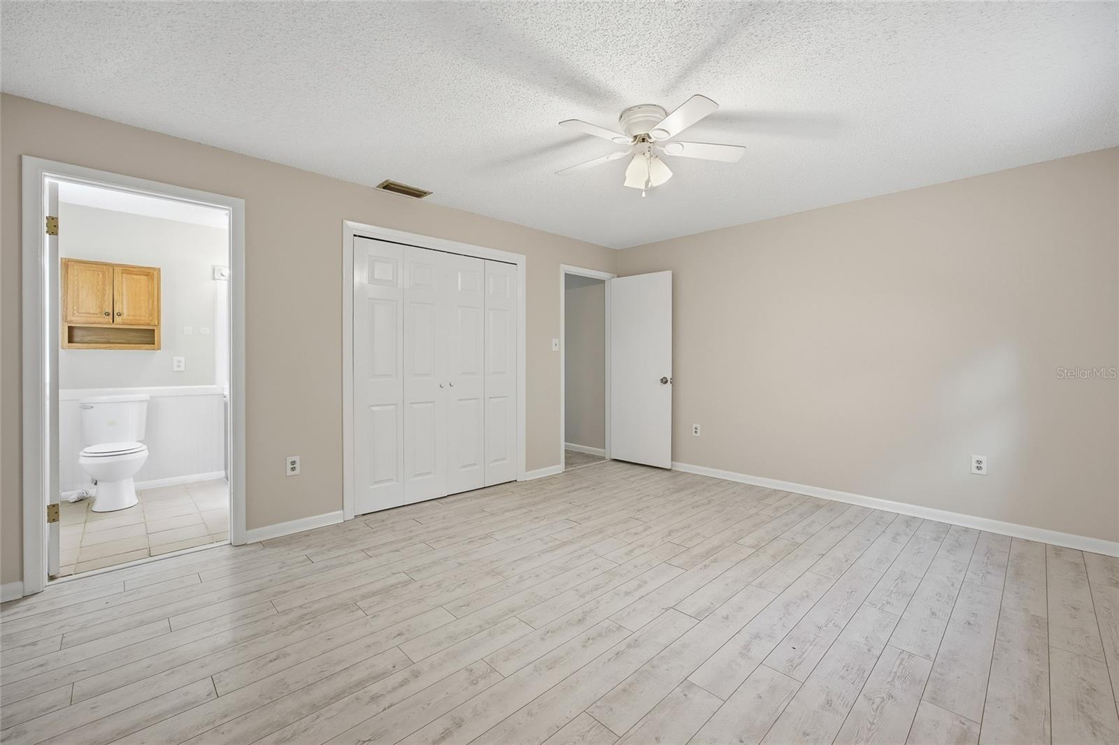 Image 19 of 39 For 5434 County Road 122n