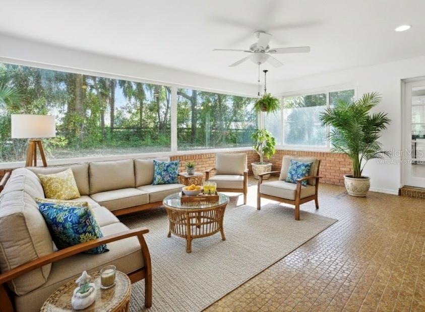 Image 2 of 39 For 5434 County Road 122n