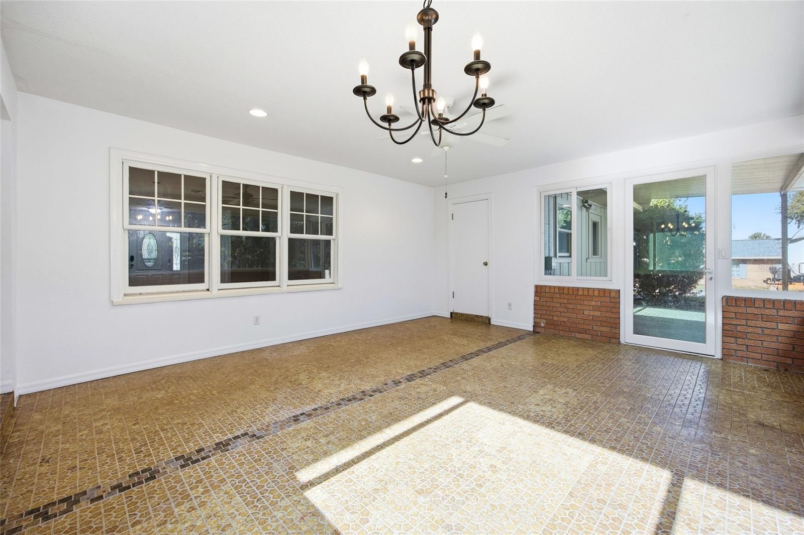 Image 30 of 39 For 5434 County Road 122n