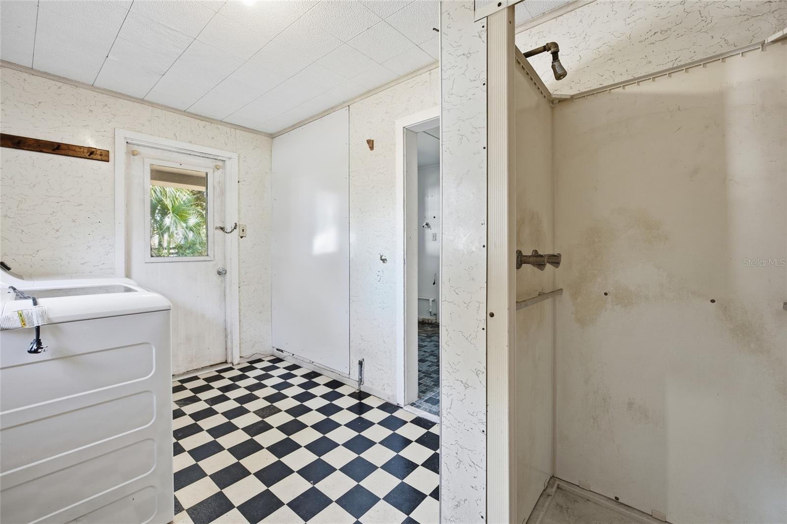 Image 34 of 39 For 5434 County Road 122n