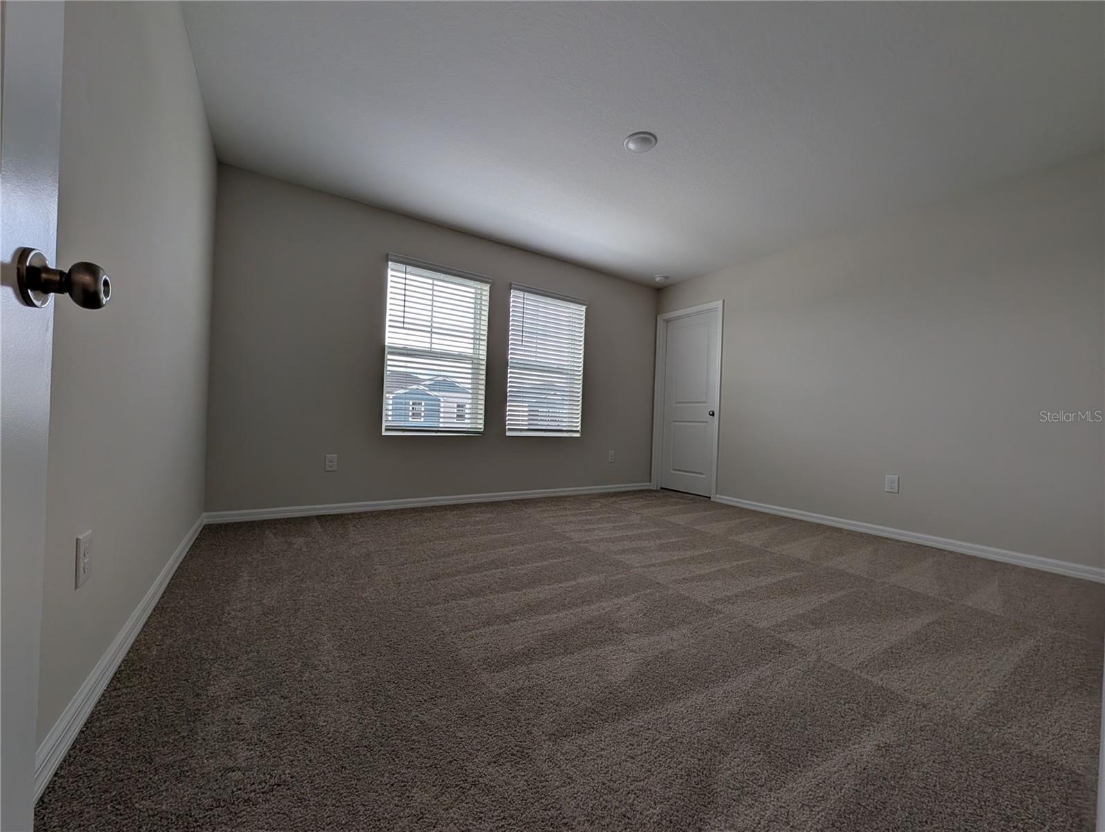 Image 20 of 27 For 36928 Sagemoor Drive