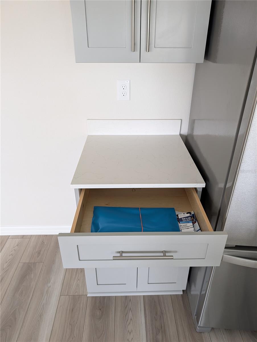 Image 23 of 27 For 36928 Sagemoor Drive