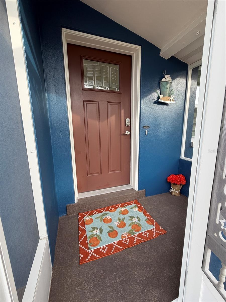 Image 5 of 65 For 87 Oakwood Drive