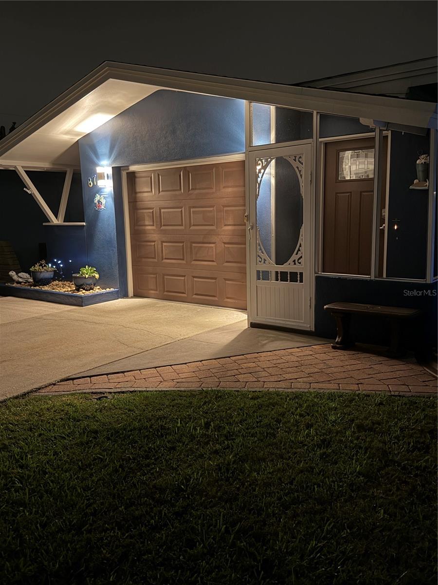 Image 58 of 65 For 87 Oakwood Drive