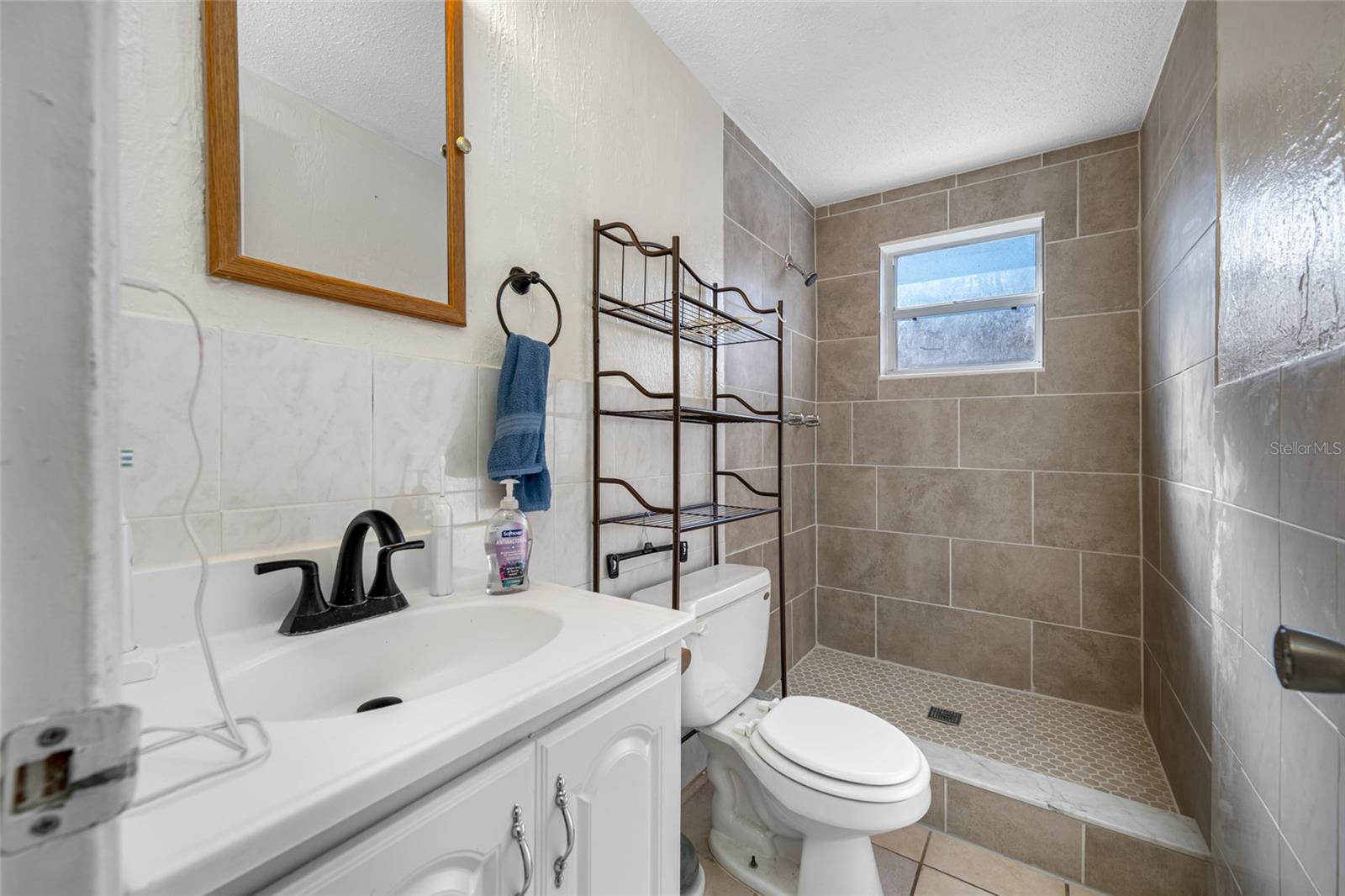 Image 22 of 33 For 10038 Brunswick Lane