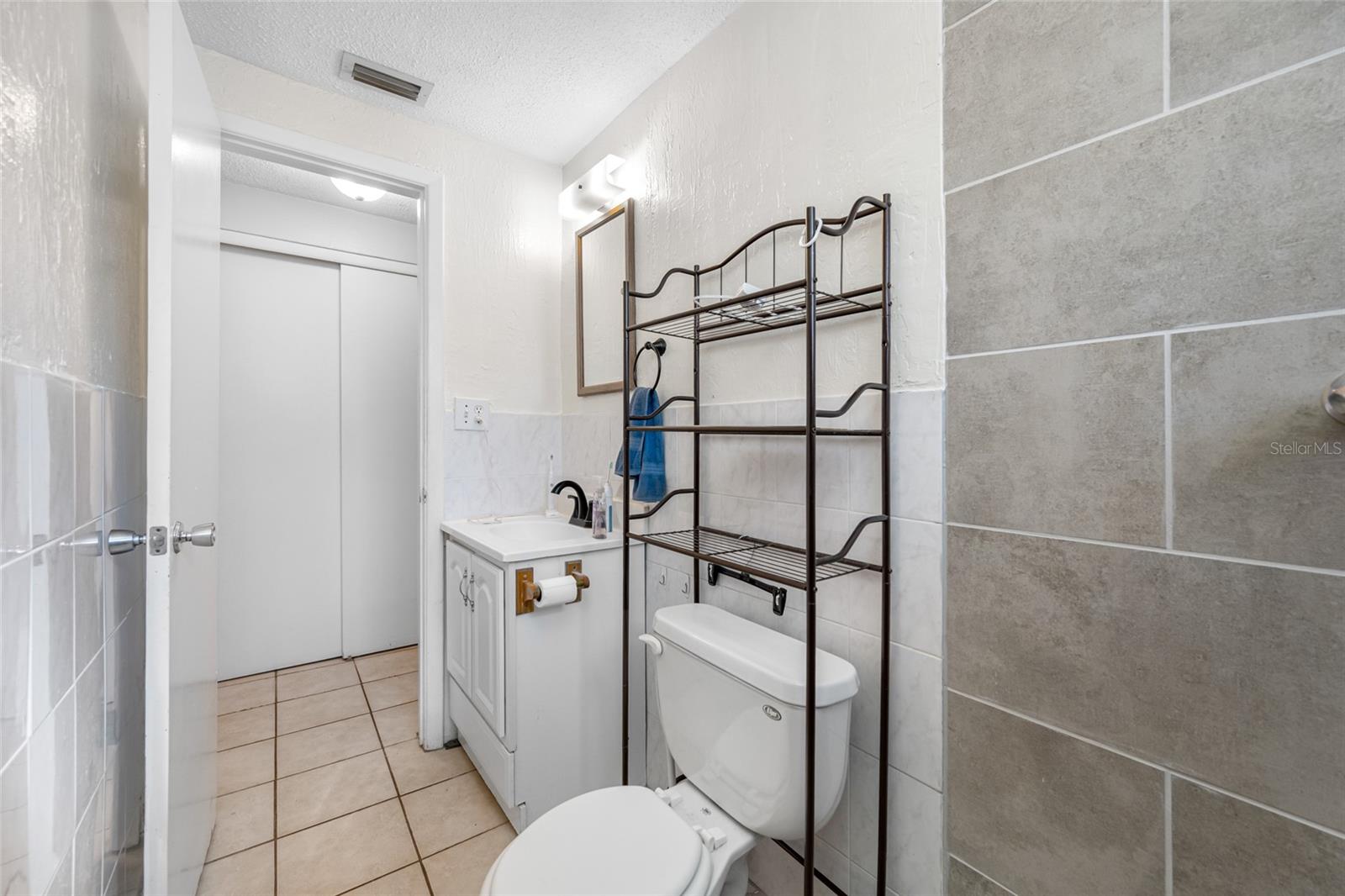 Image 23 of 33 For 10038 Brunswick Lane