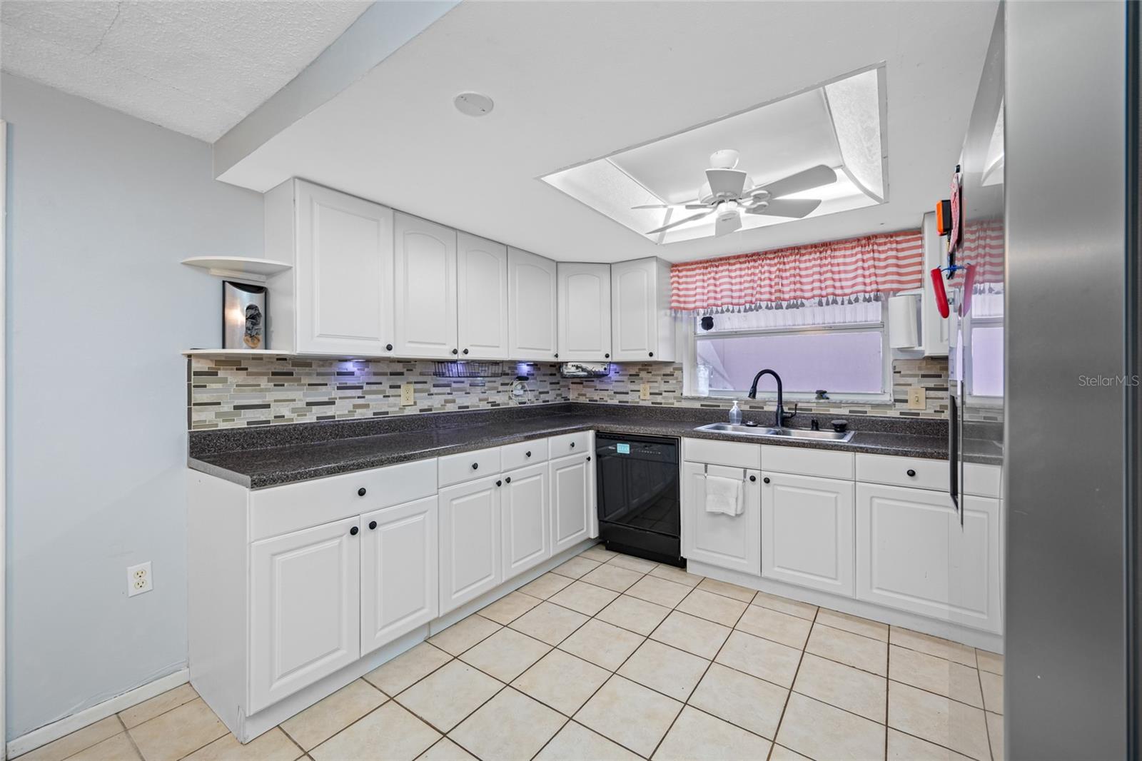 Image 6 of 33 For 10038 Brunswick Lane