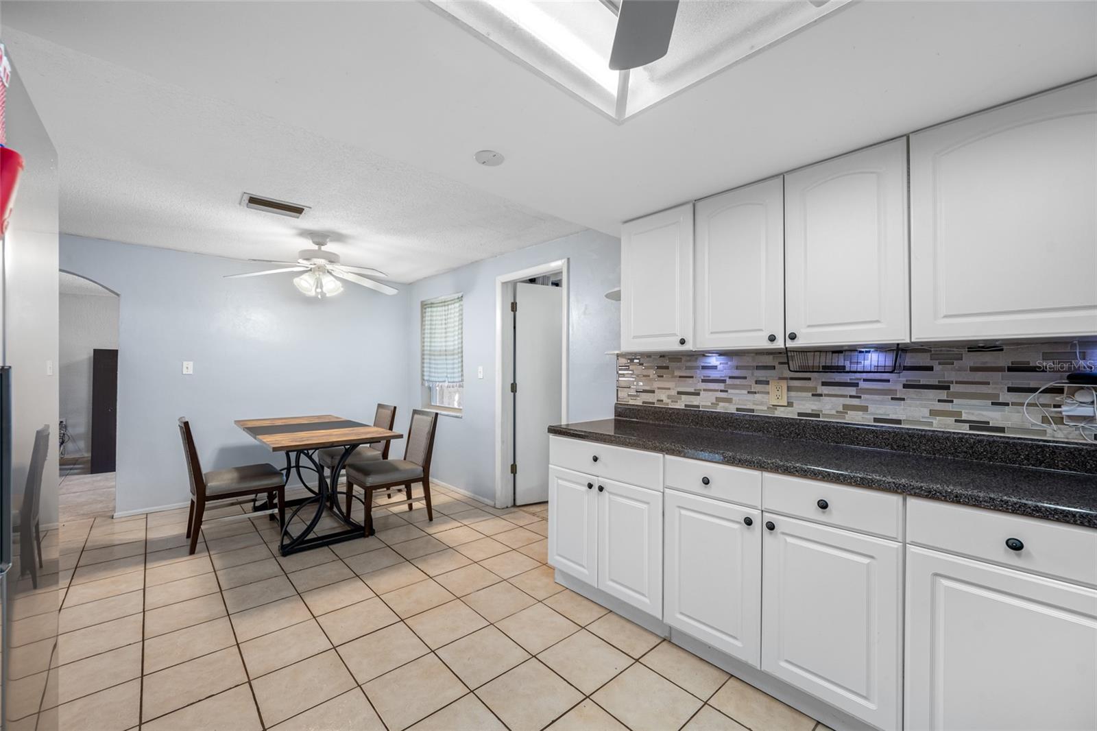 Image 7 of 33 For 10038 Brunswick Lane