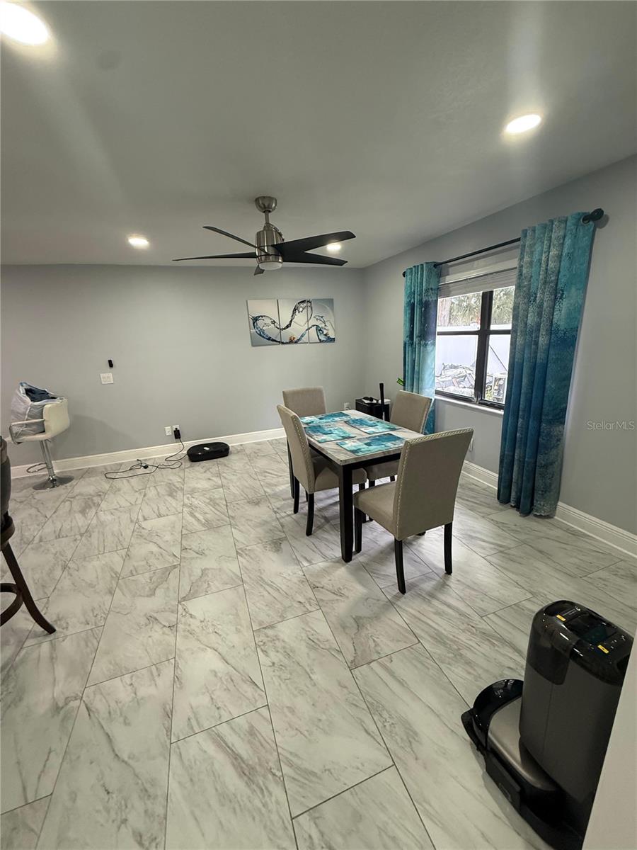 Image 22 of 29 For 3575 Lark Lane