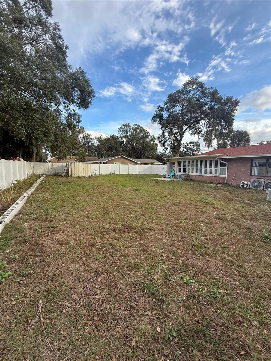 Image 28 of 29 For 3575 Lark Lane