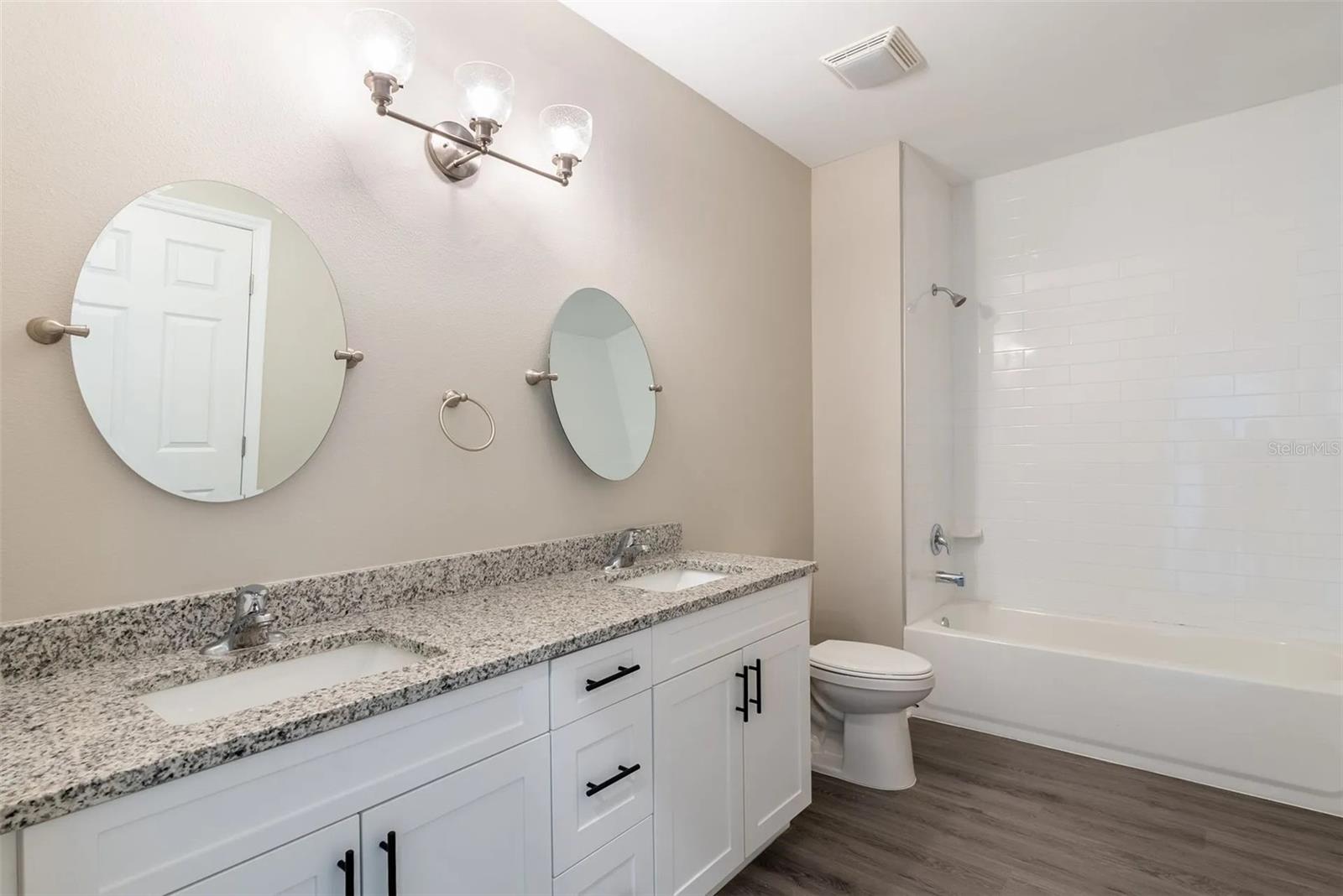 Image 14 of 22 For 2115 Sebring Place