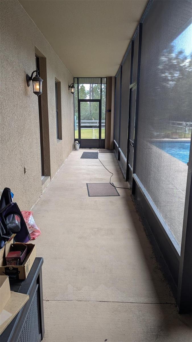 Image 9 of 33 For 3509 Coronet Avenue