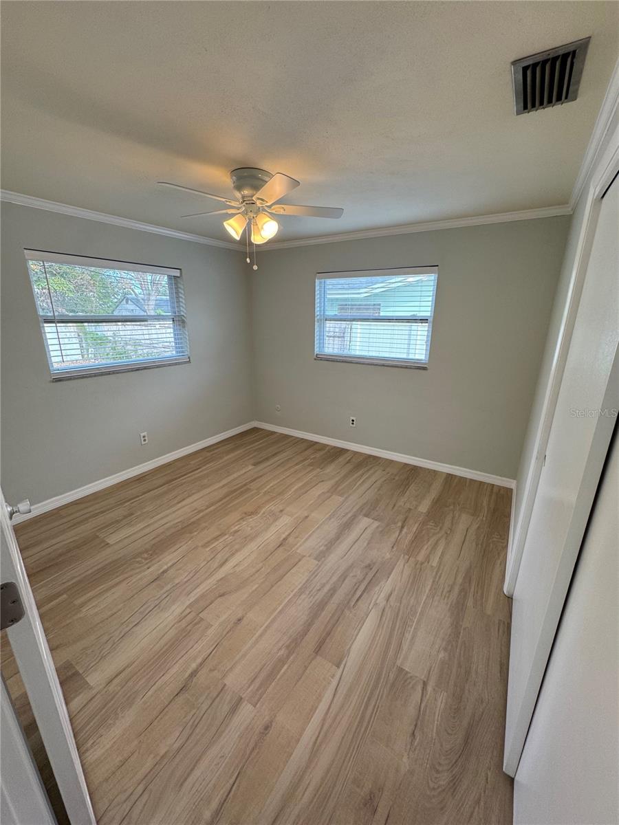 Image 11 of 15 For 1764 Thames Street