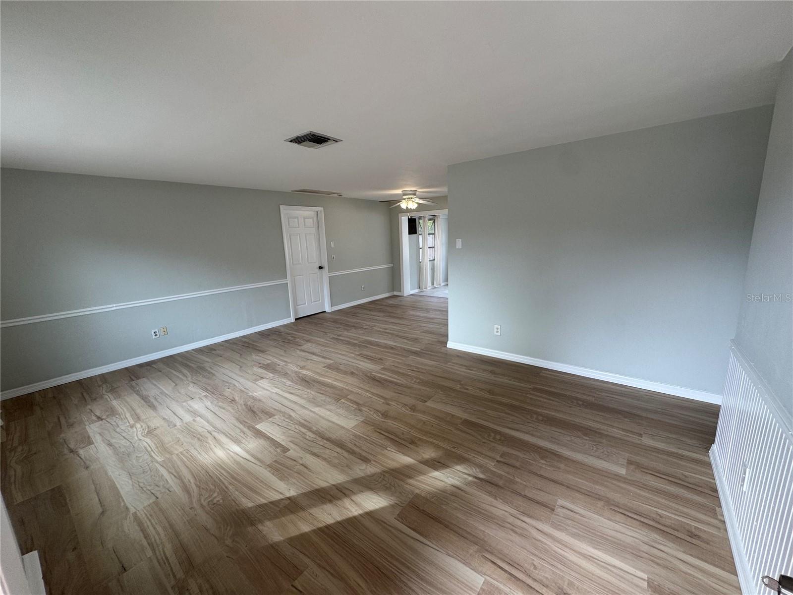 Image 2 of 15 For 1764 Thames Street