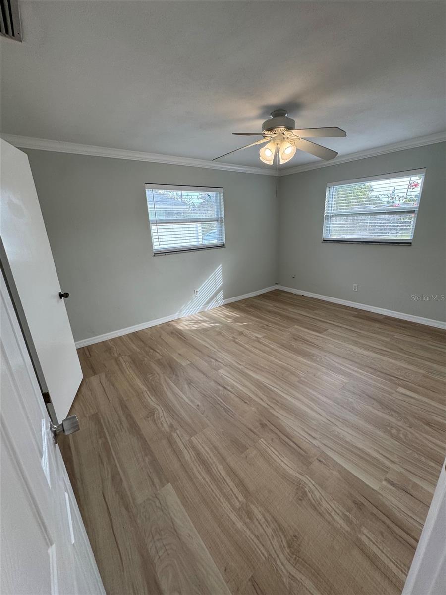 Image 8 of 15 For 1764 Thames Street