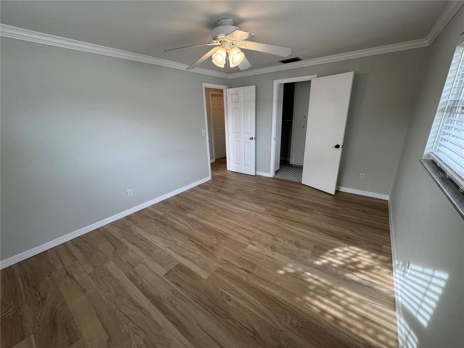 Image 9 of 15 For 1764 Thames Street