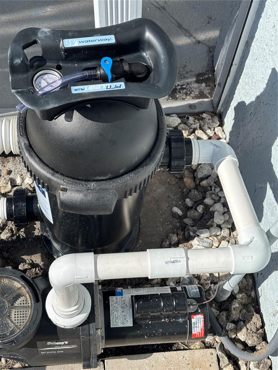 Image 14 of 39 For 11222 Clayridge Drive