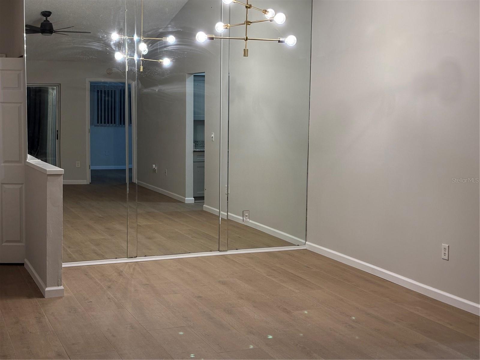 Image 9 of 39 For 11222 Clayridge Drive