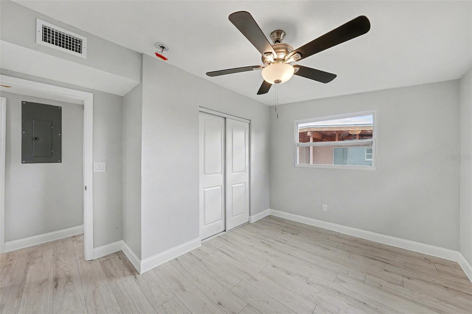 Image 18 of 26 For 2162 Barcelona Drive