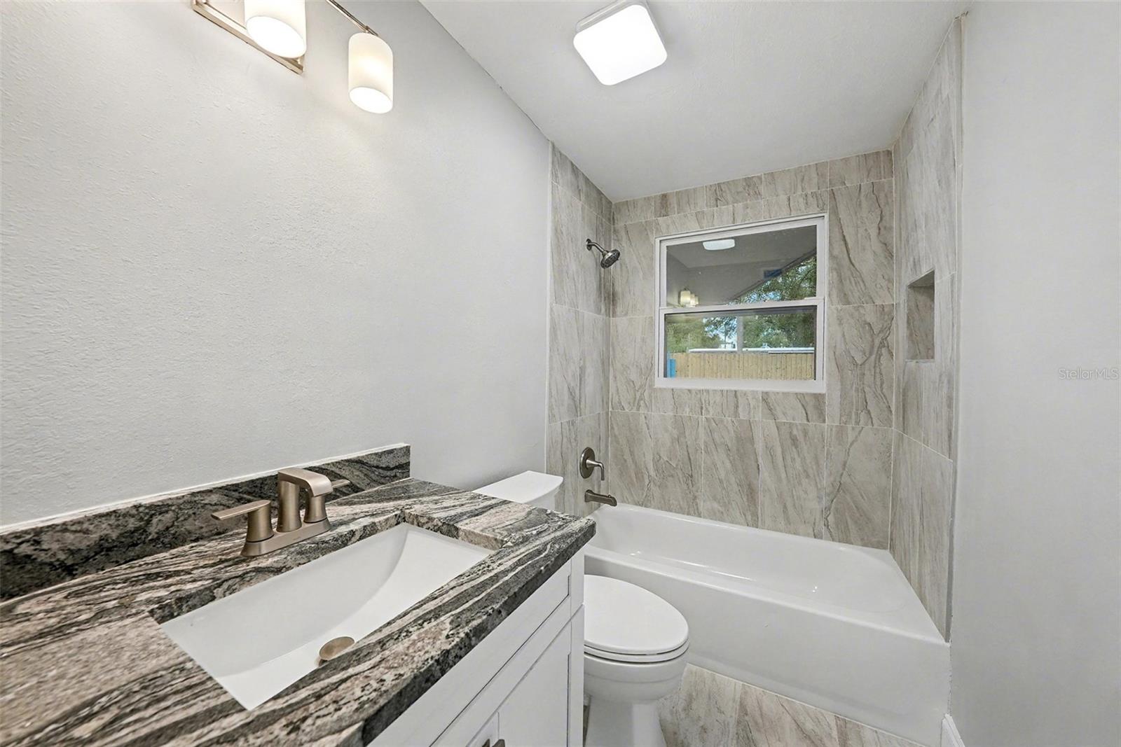 Image 19 of 26 For 2162 Barcelona Drive