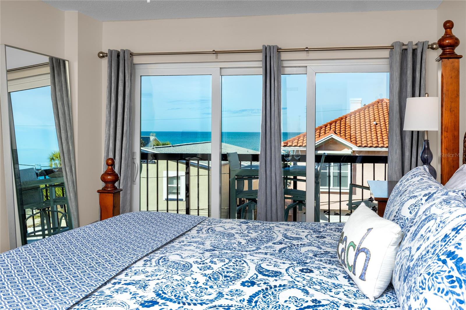 Image 29 of 57 For 1300 Gulf Boulevard 301