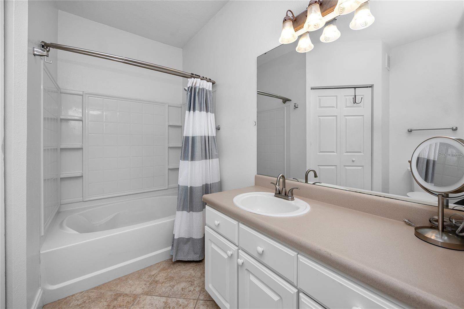 Image 19 of 57 For 10764 70th Avenue 5104