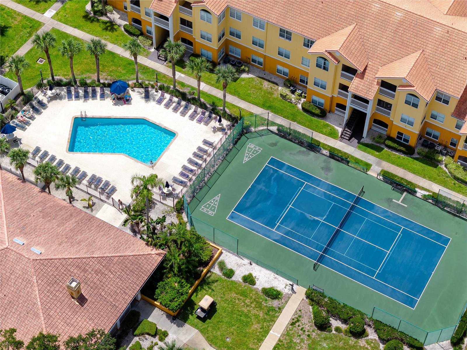 Image 37 of 57 For 10764 70th Avenue 5104