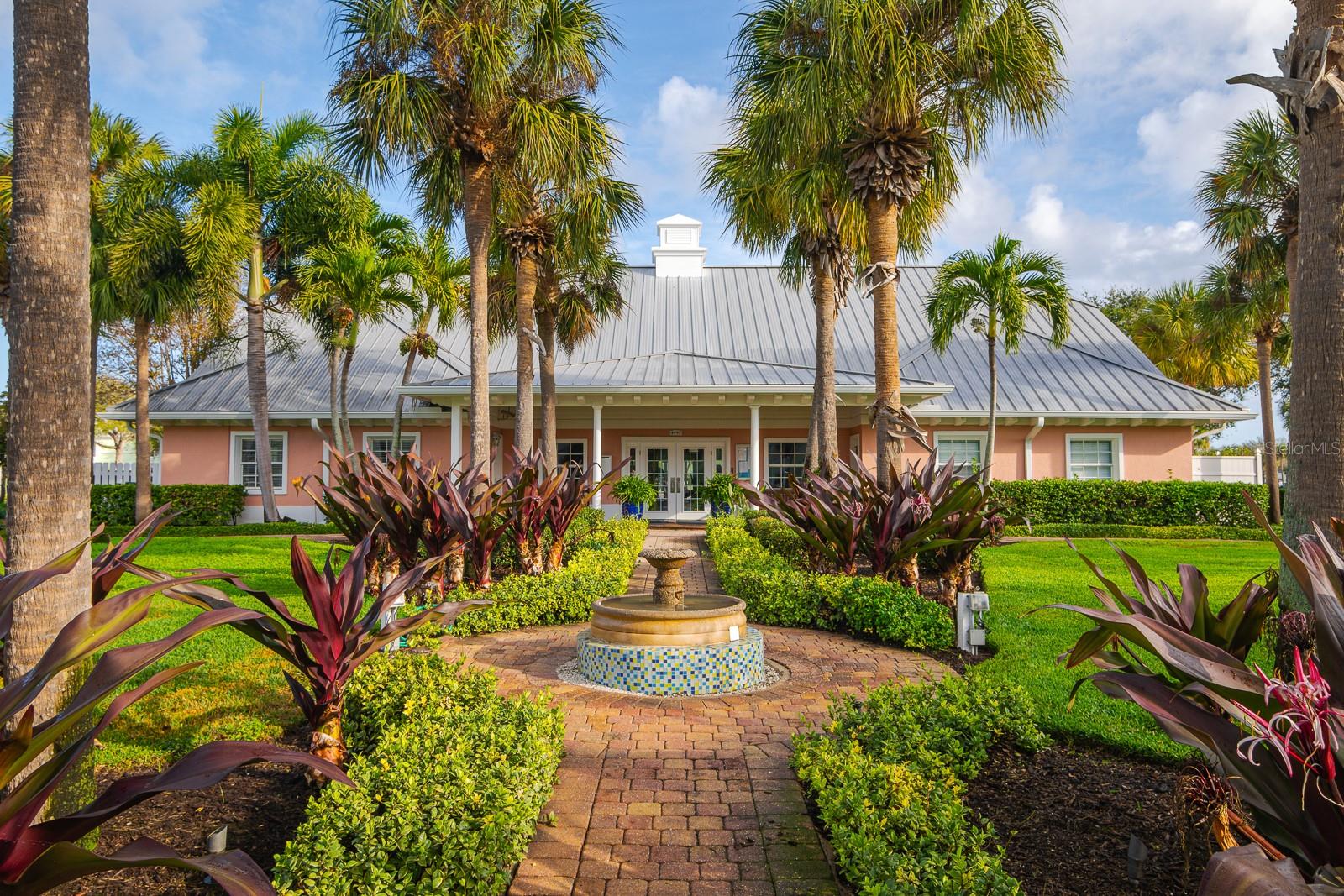 Image 44 of 68 For 5215 Coquina Key Drive Se A