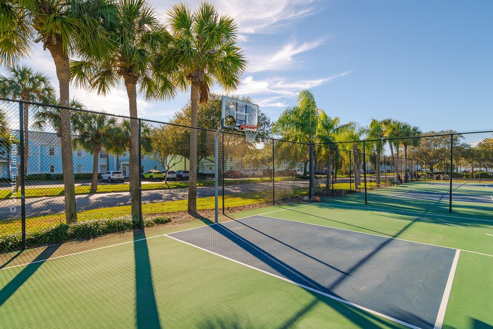 Image 52 of 68 For 5215 Coquina Key Drive Se A