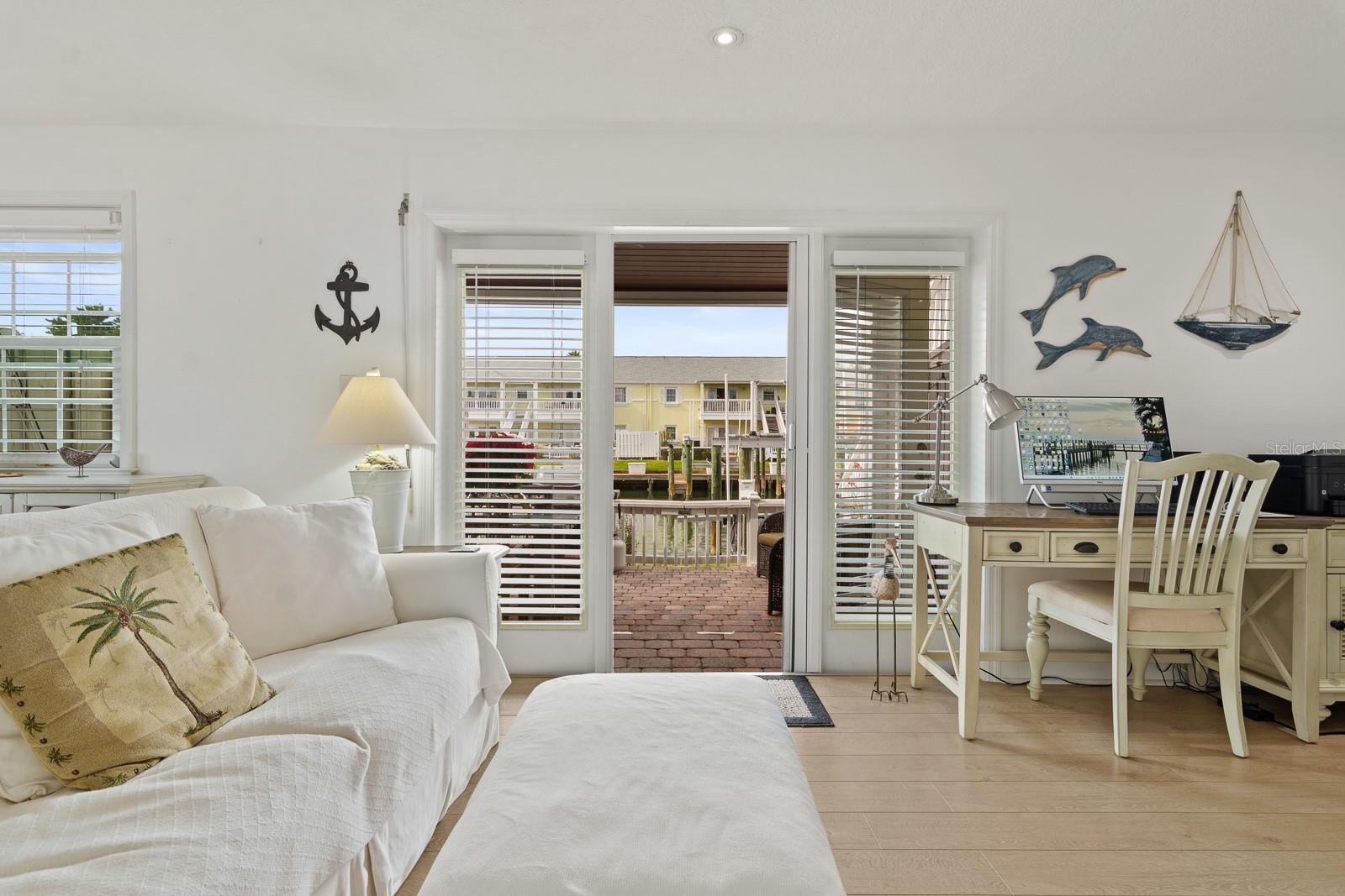 Image 9 of 68 For 5215 Coquina Key Drive Se A