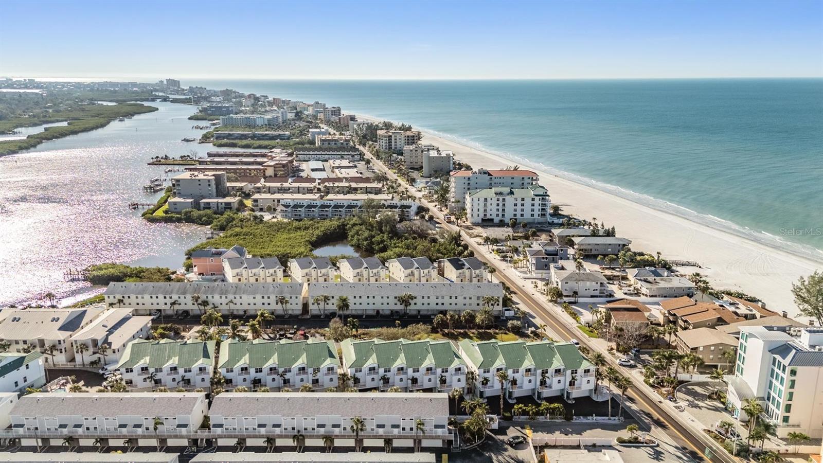 Image 44 of 54 For 19823 Gulf Boulevard 1