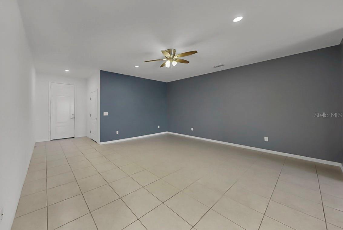 Image 19 of 58 For 8522 Canyon Creek Trail