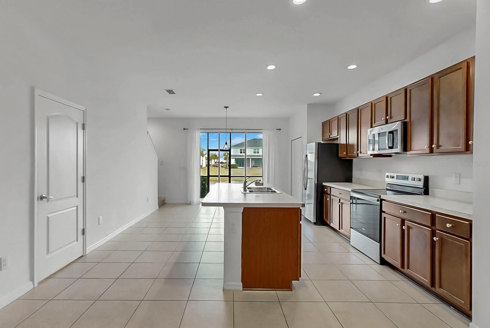 Image 22 of 58 For 8522 Canyon Creek Trail