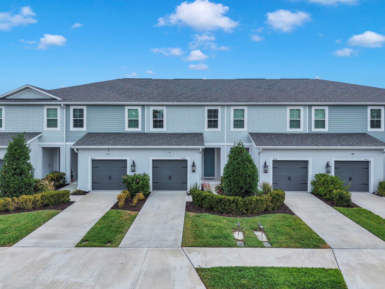 Image 4 of 58 For 8522 Canyon Creek Trail