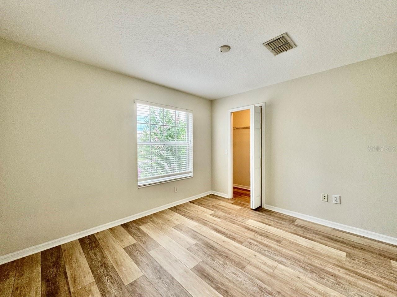 Image 6 of 17 For 8504 Brushleaf Way