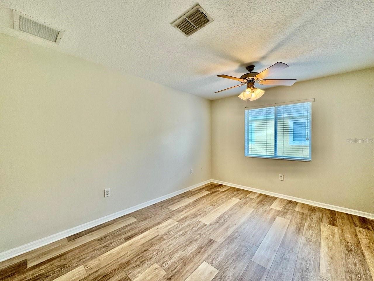 Image 9 of 17 For 8504 Brushleaf Way