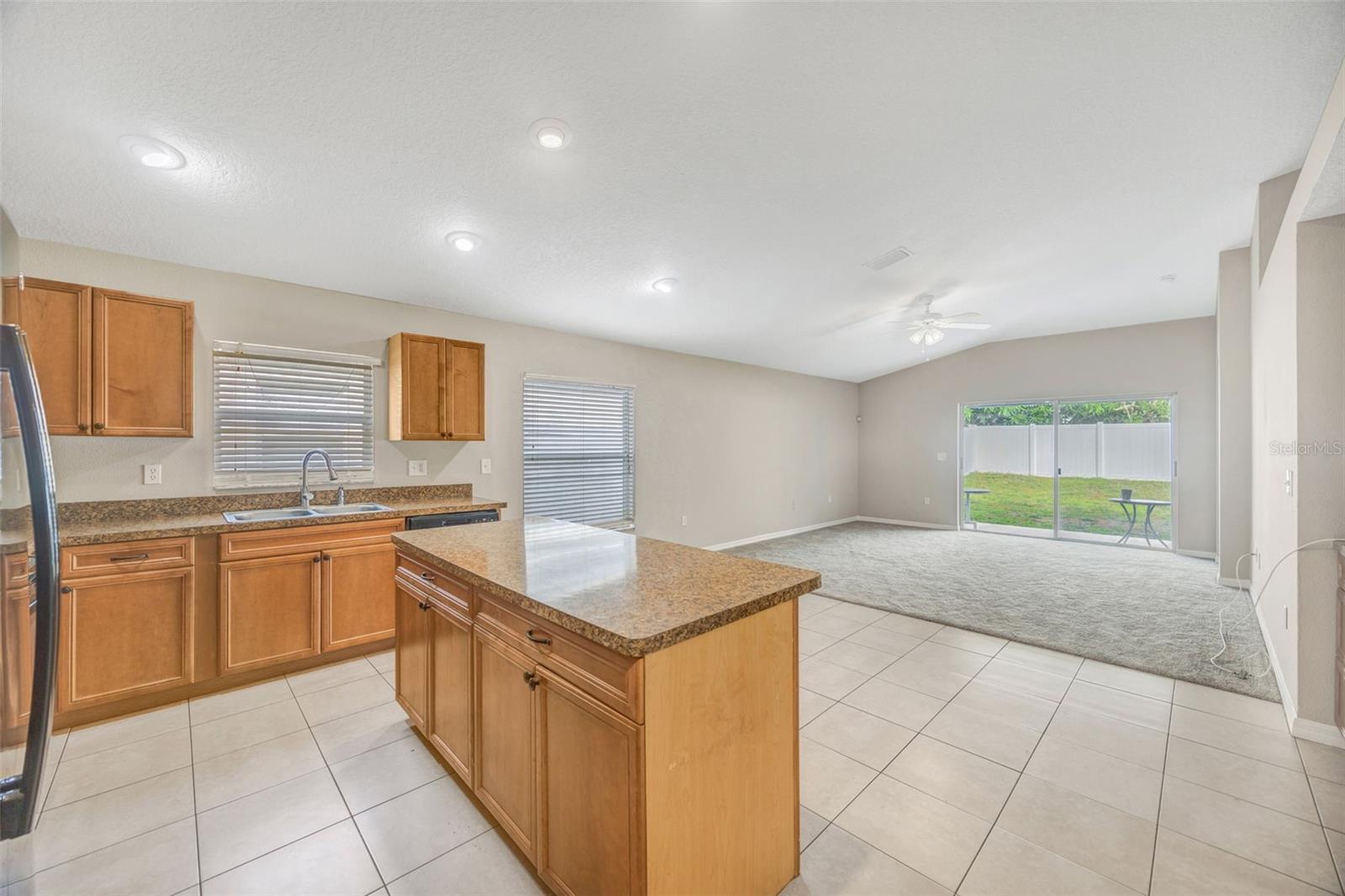 Image 11 of 52 For 3841 Hampton Hills Dr