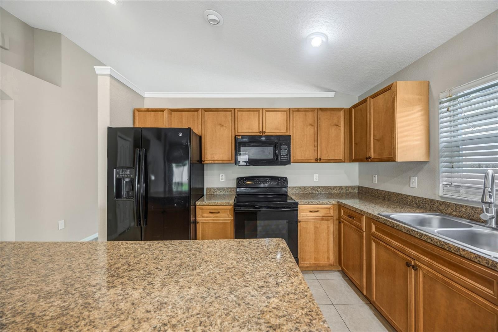 Image 14 of 52 For 3841 Hampton Hills Dr